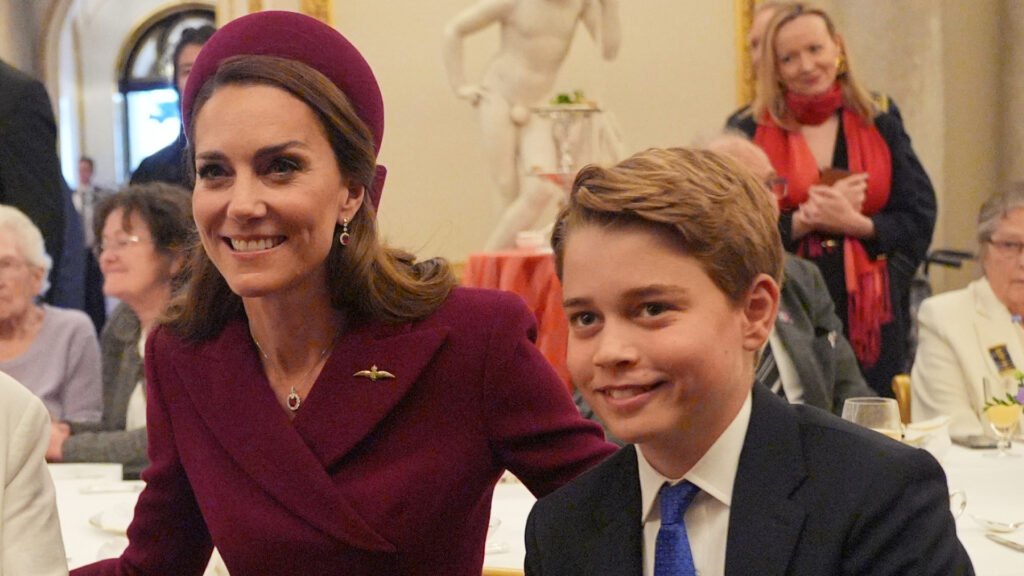 Prince George Receives Kingship Lesson From Kate Middleton