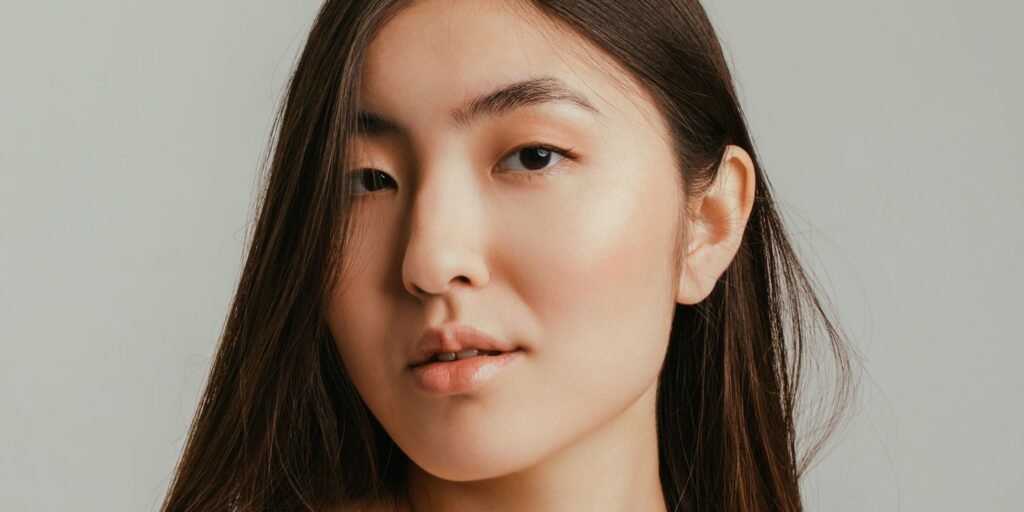 Tarte’s Amazonian Clay Foundation Is Like a Filter In a Tube
