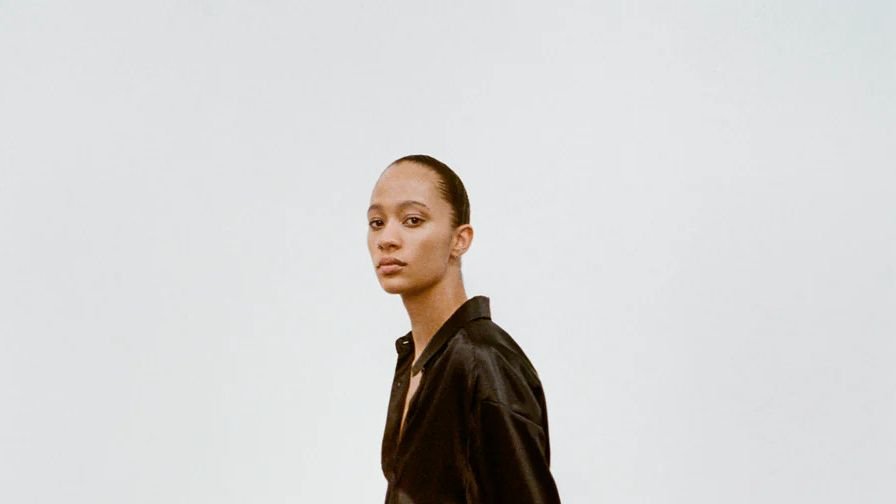 12 Basics That Make Up the Ultimate Fall Minimalist Capsule Wardrobe 12 Basics That Make Up the Ultimate Fall Minimalist Capsule Wardrobe