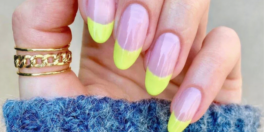 13 Tenniscore Manicures That Are Such a Serve 13 Tenniscore Manicures That Are Such a Serve