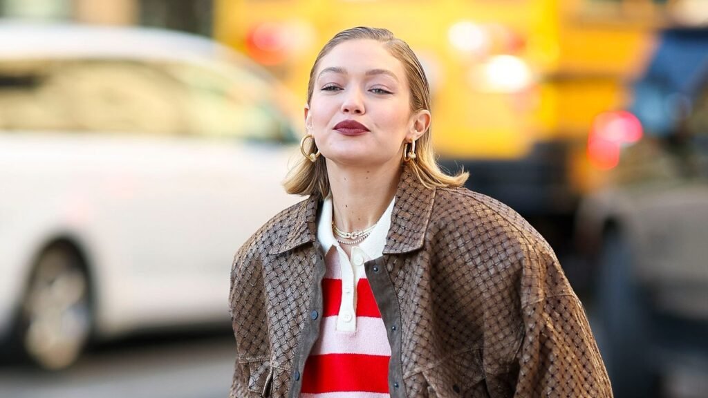 Gigi Hadid Is All-in on Ankle Jeans