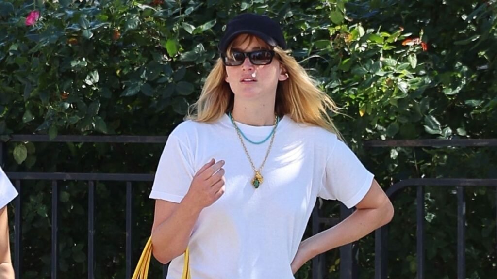 Jennifer Lawrence Takes the Season’s Buzziest Bag Out for a Spin