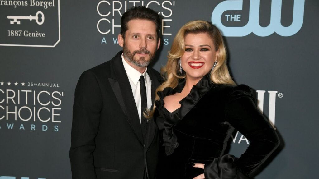 Kelly Clarkson's Ex-Husband Brandon Blackstock Has Died at 48