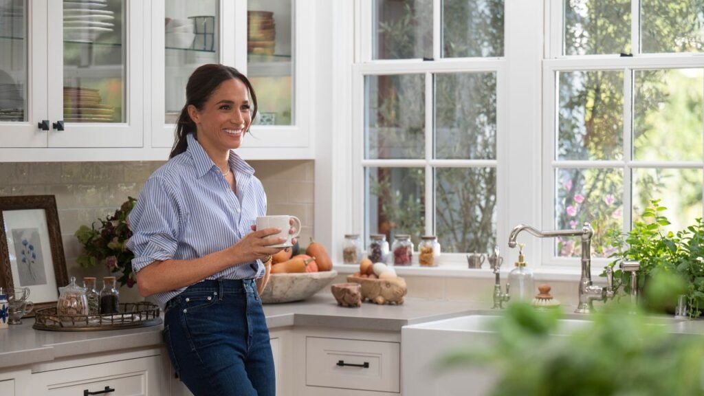 Meghan Markle’s Beauty Prep for Season 2 of ‘With Love, Meghan’ Meghan Markle’s Beauty Prep for Season 2 of ‘With Love, Meghan’