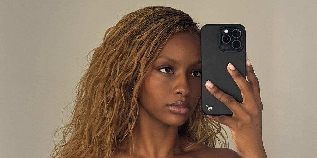 These 7 Braiding Hair Colors Are Trending for Fall These 7 Braiding Hair Colors Are Trending for Fall