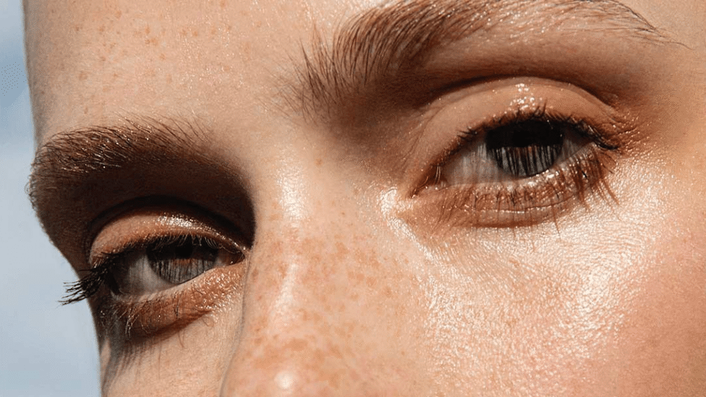 12 Best Pore Minimizer Treatments for a Smoother, Clearer Complexion 12 Best Pore Minimizer Treatments for a Smoother, Clearer Complexion