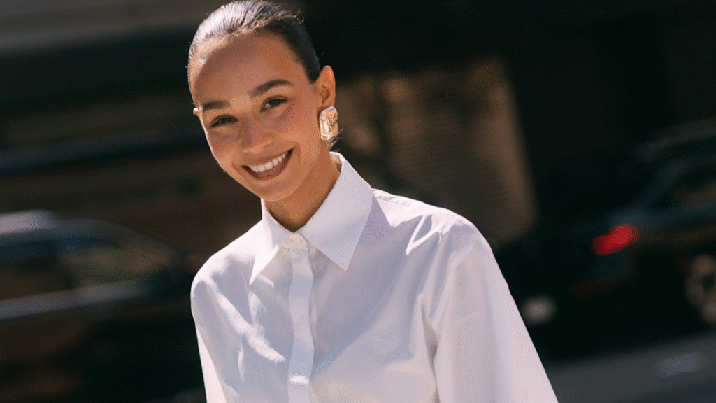 woman wearing all white in New York