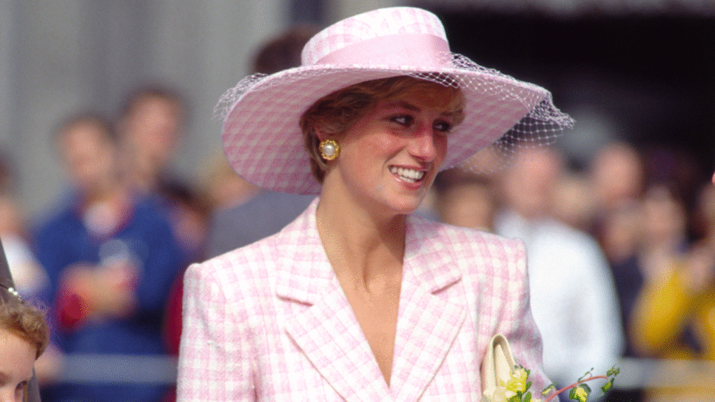 Giorgio Armani Was Working on a Secret Gown for Princess Diana Before Her 1997 Death