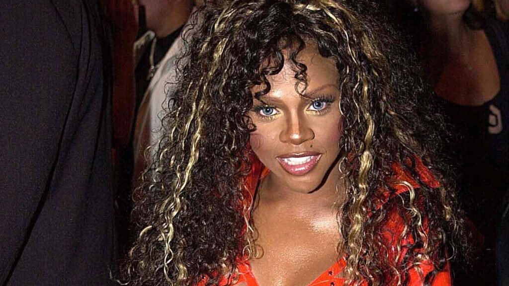 How the VMAs Became the Red Carpet Home of the Brave