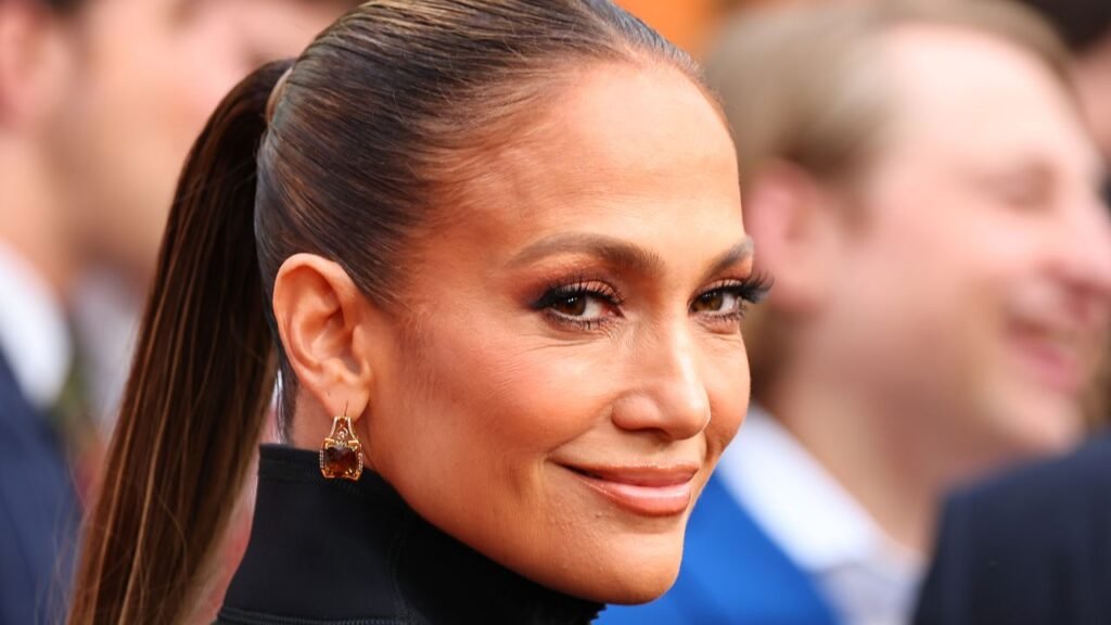 Jennifer Lopez Just Co-Signed This Divisive Gen-Z Nail Trend for Fall