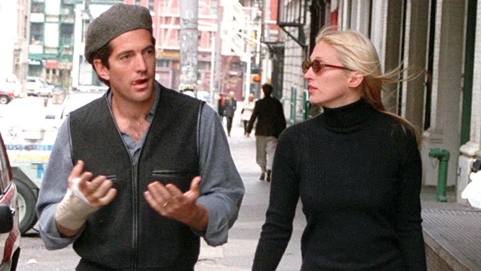 The Best Corduroy Pants Are a Perfect Alternative to Jeans This Fall The Best Corduroy Pants Are a Perfect Alternative to Jeans This Fall