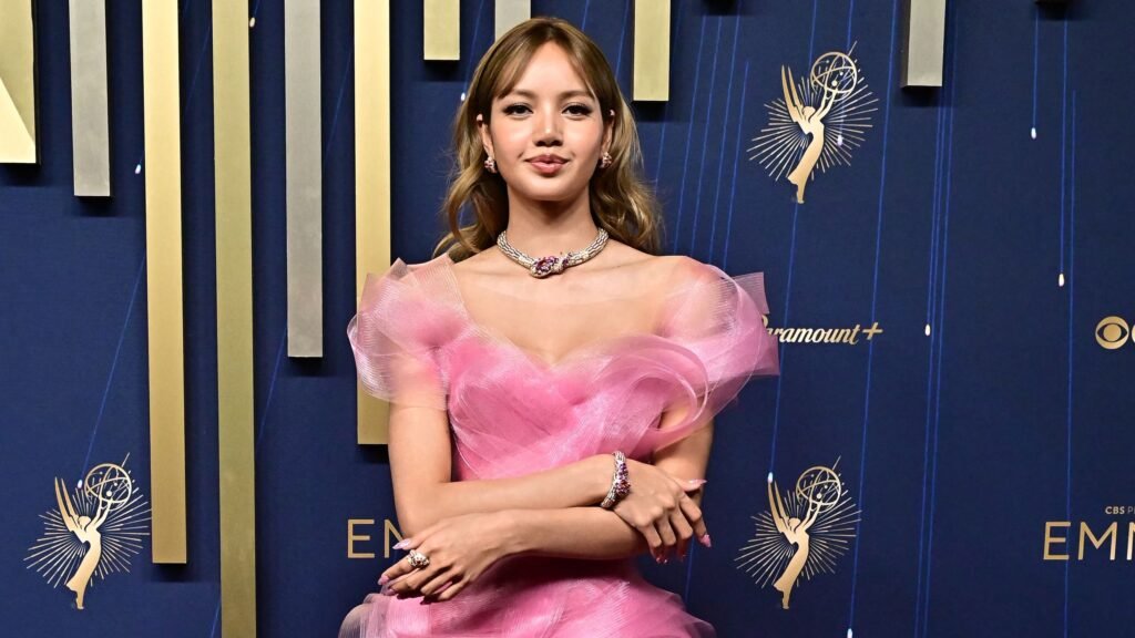 The Best-Dressed Stars at the 2025 Emmys, According to Glamour Editors