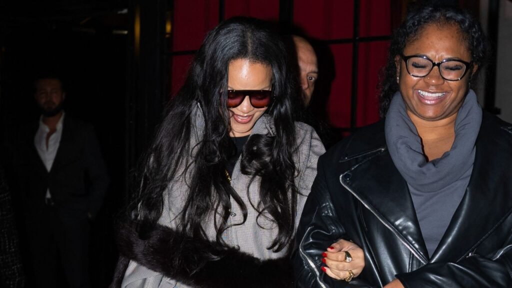 Here’s What Rihanna Wears To Party All Night Long in Paris Here’s What Rihanna Wears To Party All Night Long in Paris