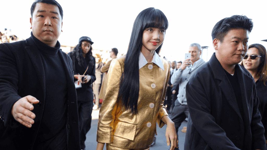 The Devils of Street Style Wear Prada The Devils of Street Style Wear Prada