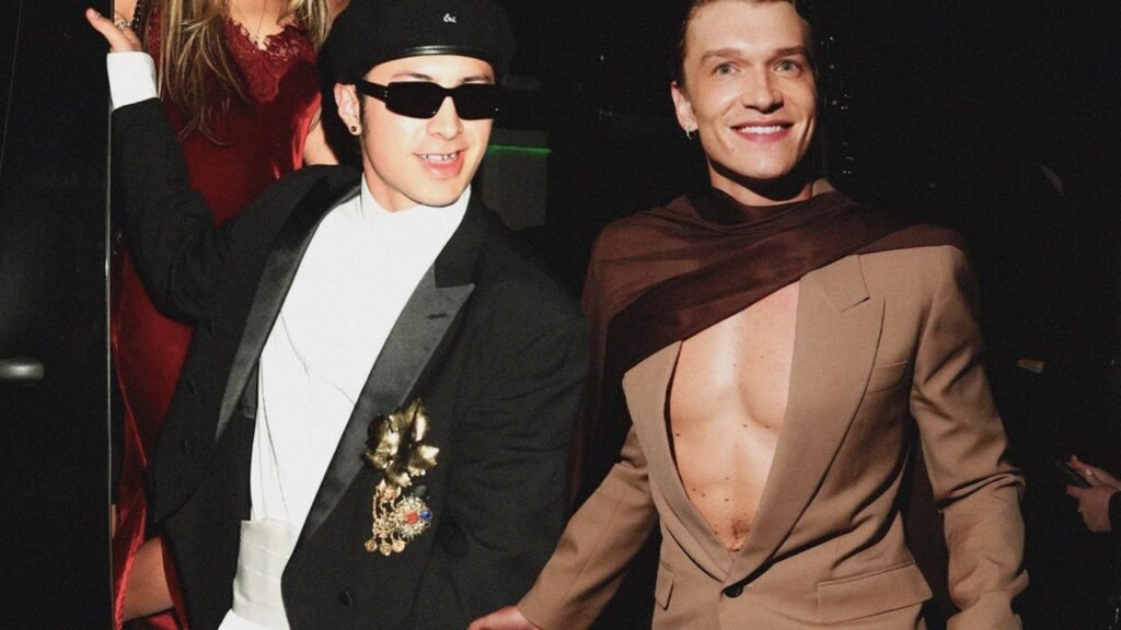 Investigating the Style Dichotomy of the ‘Heated Rivalry’ Heartthrobs