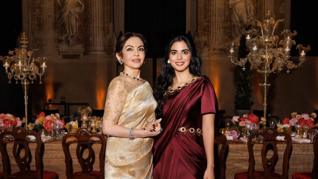 Italian Opulence Meets Indian Flair: Isha Ambani Hosted a Celebration for the Indian Pavilion During the Venice Biennale Italian Opulence Meets Indian Flair: Isha Ambani Hosted a Celebration for the Indian Pavilion During the Venice Biennale