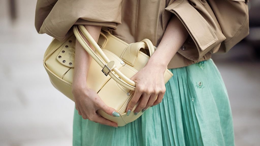 Mint Nail Polish Is Summer’s Chic Alternative to White Mint Nail Polish Is Summer’s Chic Alternative to White