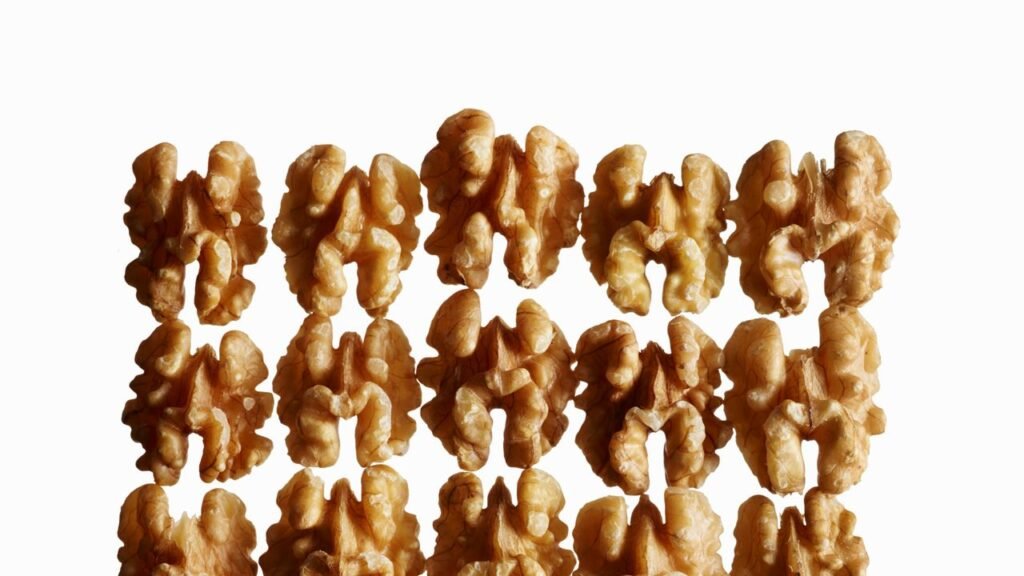 6 Vegetarian Sources of Omega-3s 6 Vegetarian Sources of Omega-3s