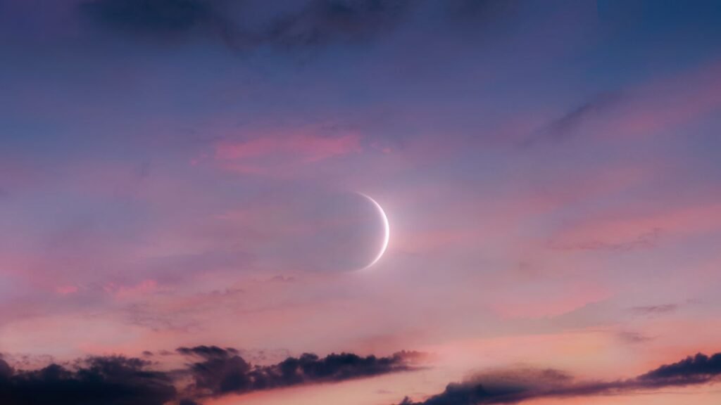 Here’s What This Weekend’s Super New Moon in Gemini Means for Every Star Sign