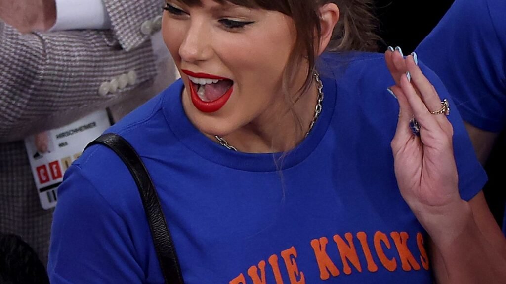 Here’s Who Made Taylor Swift and Her Squad’s Custom Knicks Shirts