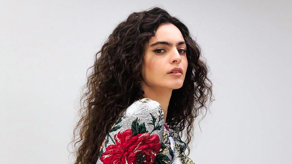Wash Your Hair the Italian Way for Strong, Beautiful Hair
