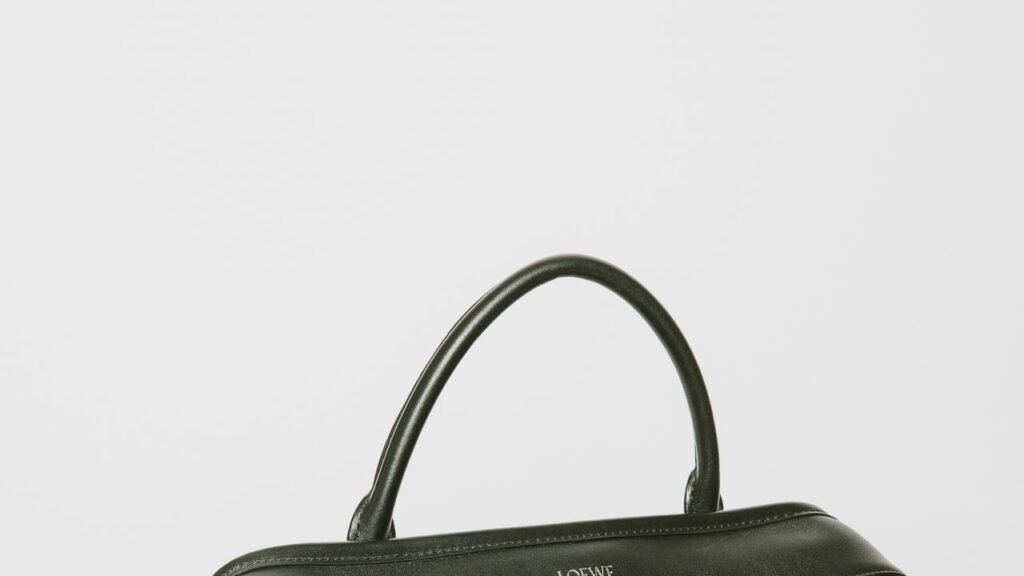 26 Designer Handbags That Will Stand the Test of Time 26 Designer Handbags That Will Stand the Test of Time