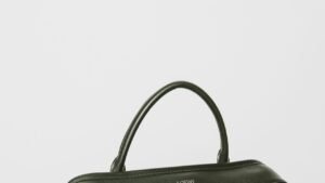 26 Designer Handbags That Will Stand the Test of Time 26 Designer Handbags That Will Stand the Test of Time