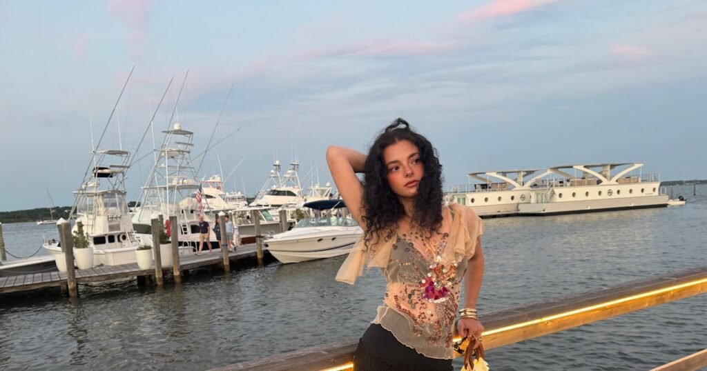 5 Summer Montauk Outfit Ideas For A Hamptons Summer