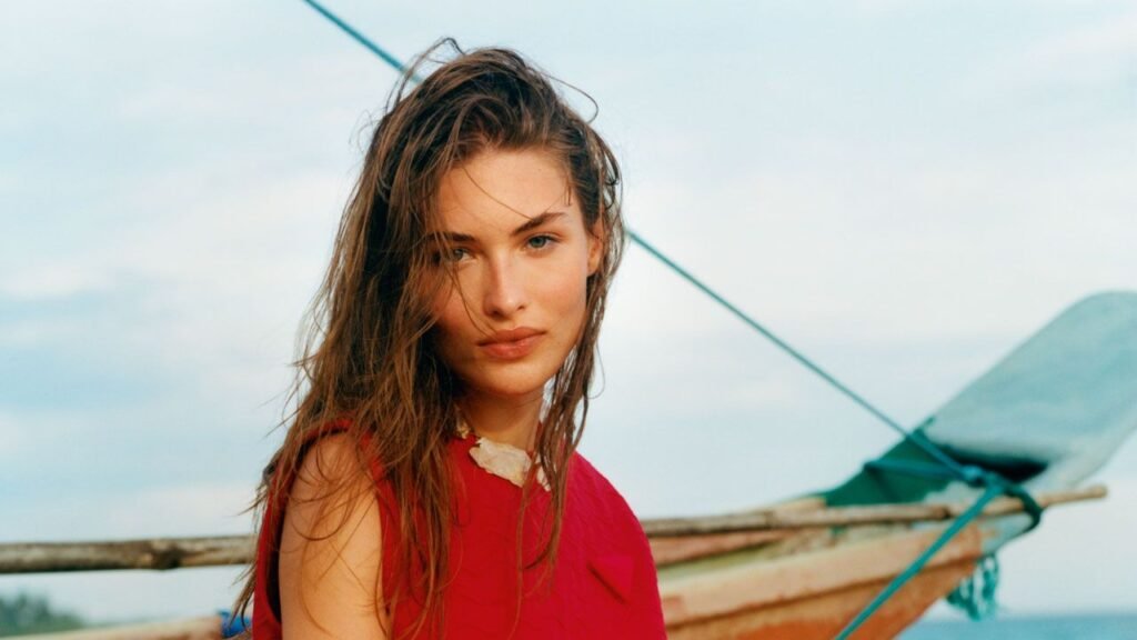 7 Beach Outfits You’ll Love, Even If You’re Not A Summer Person