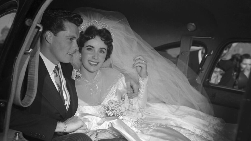 A Detailed Look at Elizabeth Taylor’s 8 Wedding Dresses A Detailed Look at Elizabeth Taylor’s 8 Wedding Dresses