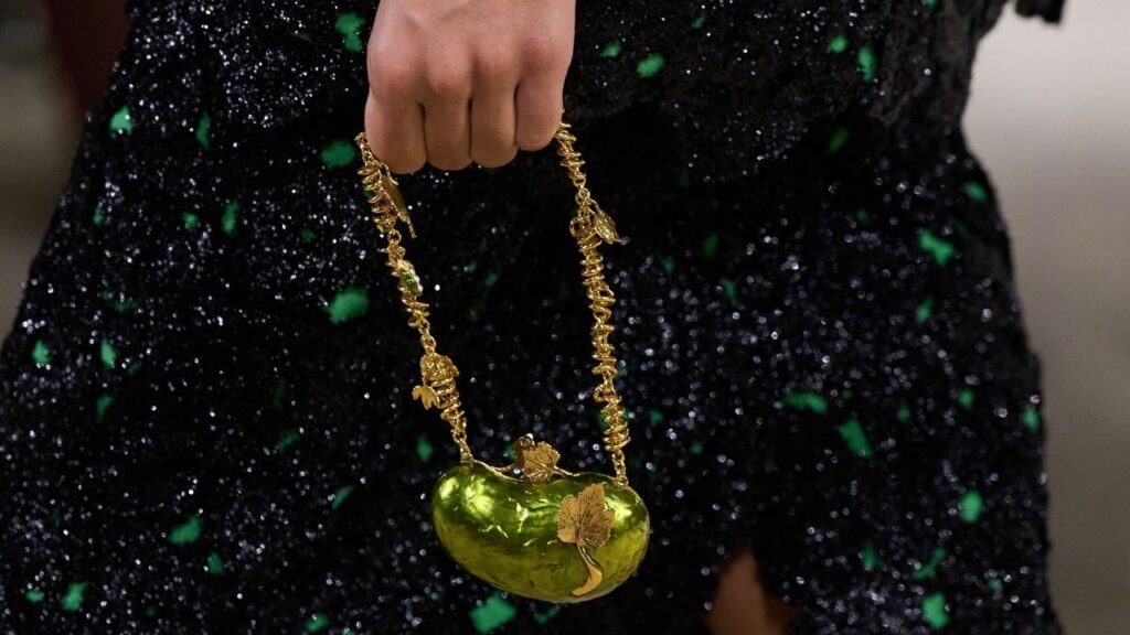 All the Chanel Couture Fairytale Details Have Charmed My Socks Off All the Chanel Couture Fairytale Details Have Charmed My Socks Off