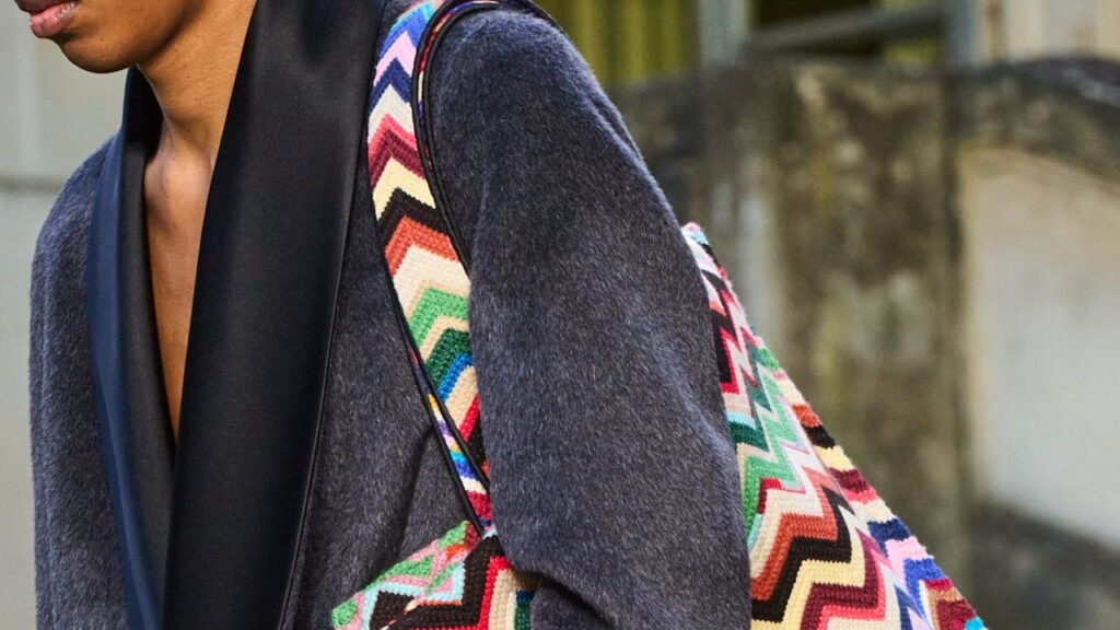 Colorful City Totes Are Trending This Summer
