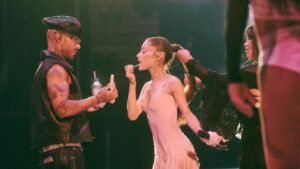 For Ariana Grande, the Glam Team Is Part of Her ‘Eternal Sunshine’ Show: “My Art Is Nothing Without Theirs” For Ariana Grande, the Glam Team Is Part of Her ‘Eternal Sunshine’ Show: “My Art Is Nothing Without Theirs”