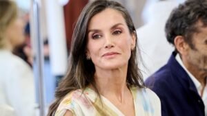 Queen Letizia of Spain Just Cosigned This Summer’s Hottest Color Trend Queen Letizia of Spain Just Cosigned This Summer’s Hottest Color Trend