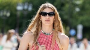 These 6 Colorful High Heels Instantly Make Jeans Look More Expensive