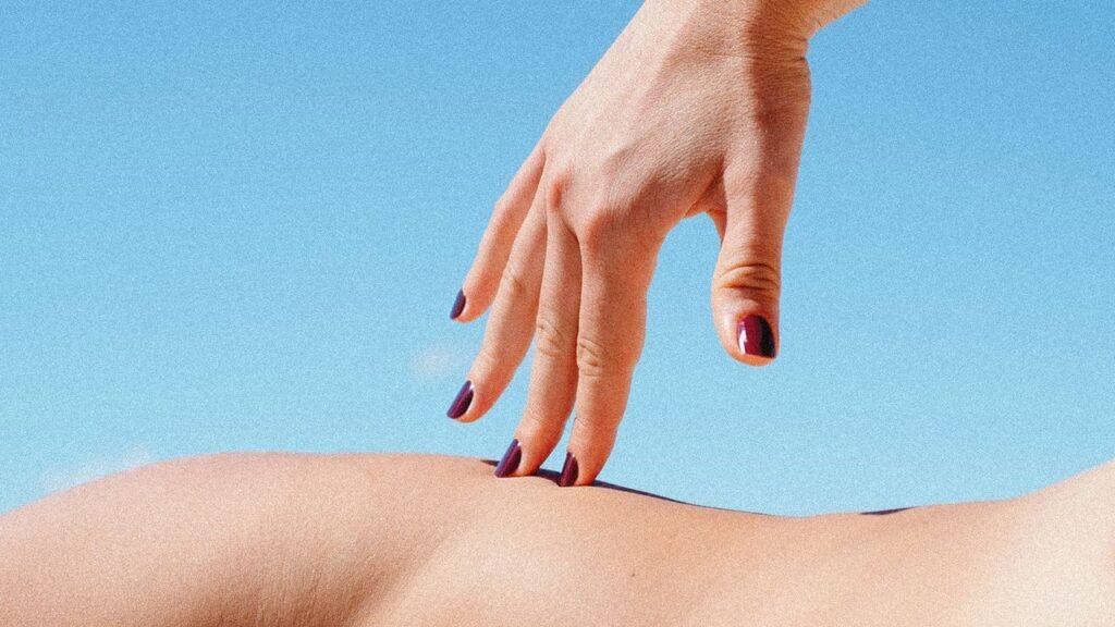 Why Dark Manicures Should Be Worn in the Summer Why Dark Manicures Should Be Worn in the Summer