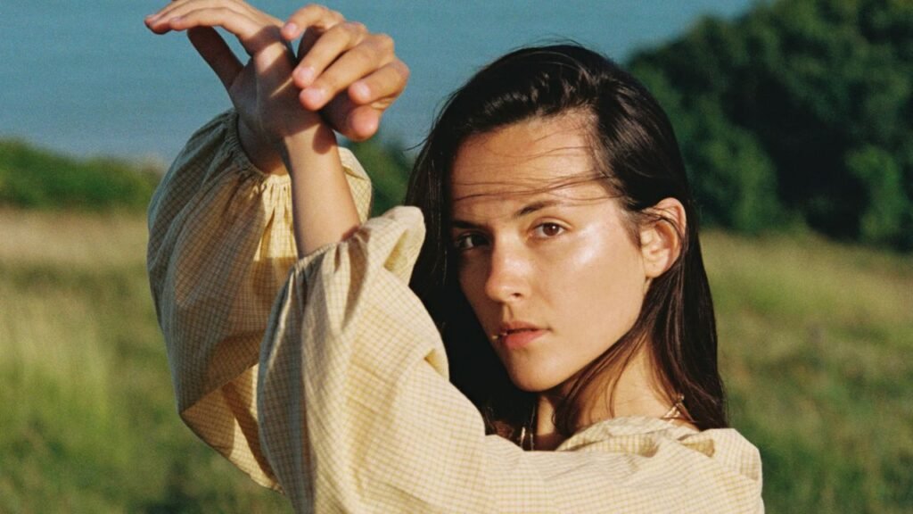 9 Best Collagen Creams Work Overtime to Plump and Firm Skin
