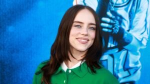 Billie Eilish Got a Major Mid-Century Makeover for ‘The Bell Jar’ Billie Eilish Got a Major Mid-Century Makeover for ‘The Bell Jar’