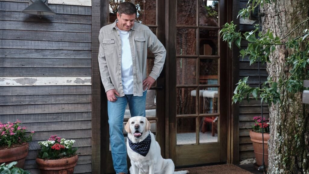 How Cane III Became Social Media’s Most Beloved Restaurant Mascot