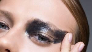 How to Remove Waterproof Mascara Without Wrecking Your Lashes