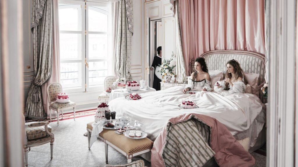 Why You Should Throw a Hotel Sleepover With Your Best Friends