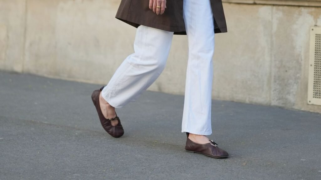 7 Best Work Shoes for Women 2026, Tested Around the Office by ‘Glamour’ Editors 7 Best Work Shoes for Women 2026, Tested Around the Office by ‘Glamour’ Editors