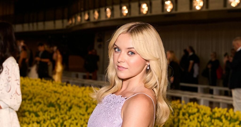 Lexi Minetree’s Look For Carolina Herrera’s Spring/Summer 2027 Show Leans Into The Purple Trend Lexi Minetree’s Look For Carolina Herrera’s Spring/Summer 2027 Show Leans Into The Purple Trend