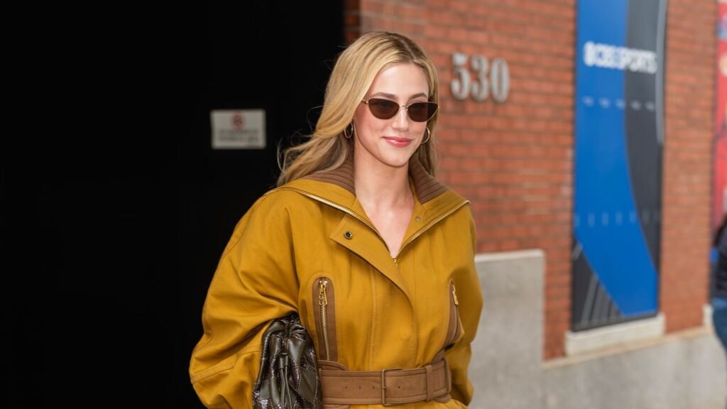 Lili Reinhart Found the Coolest Way to Wear Flared Jeans This Fall