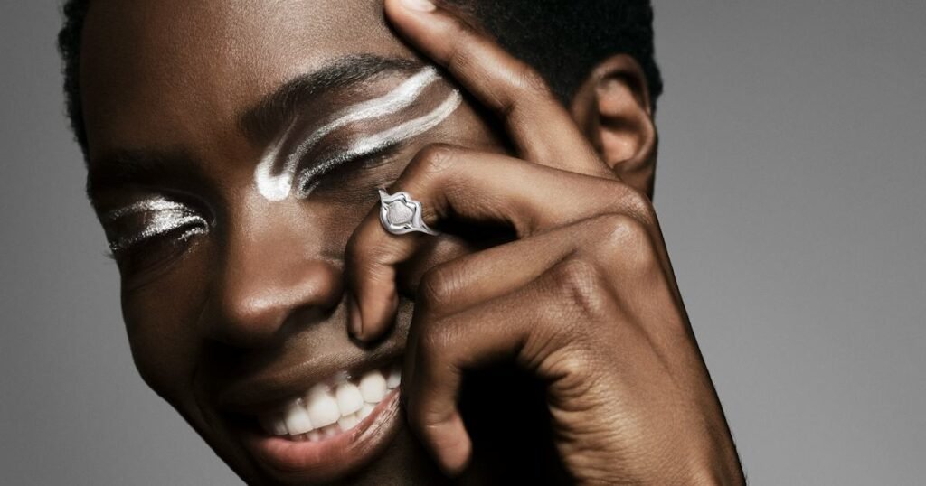 Pandora & Pat McGrath’s New Collaboration Is For The Sparkle Obsessed Pandora & Pat McGrath’s New Collaboration Is For The Sparkle Obsessed