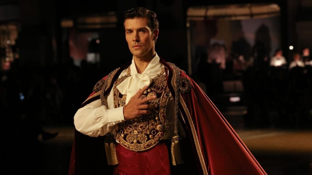 Roberto Bolle Danced Through the Galleria in Custom Ferrari for Vogue World 2026: Milano