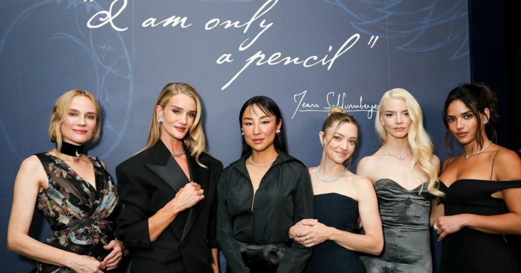 Tiffany & Co.’s Paris Fashion Week Dinner Rounded Up A Seriously Stylish Set Tiffany & Co.’s Paris Fashion Week Dinner Rounded Up A Seriously Stylish Set