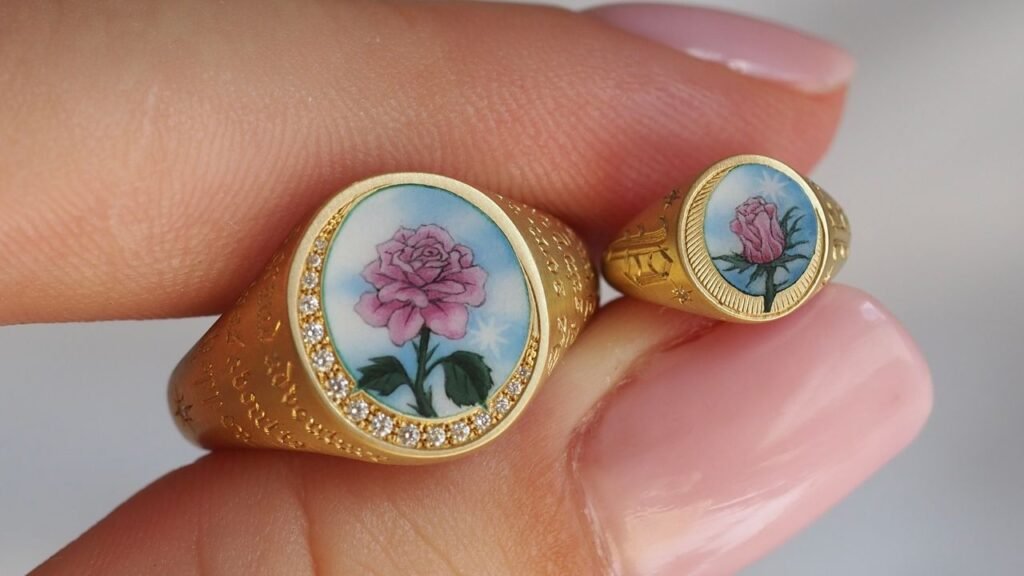 Why Taylor Swift’s Favorite Jeweler Made a Baby Signet Ring for Her Newborn Daughter