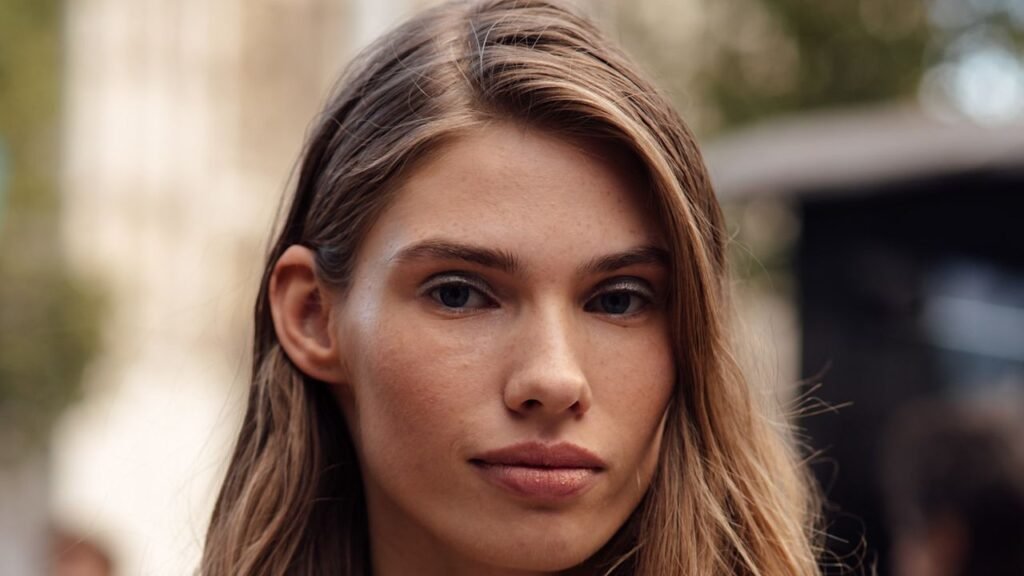 Why You Might Want to Consider Hyaluronic Acid for Your Hair