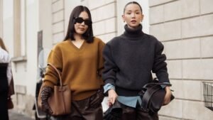 5 Major Bag Trends Stylish Women Are Carrying for Fall 2026
